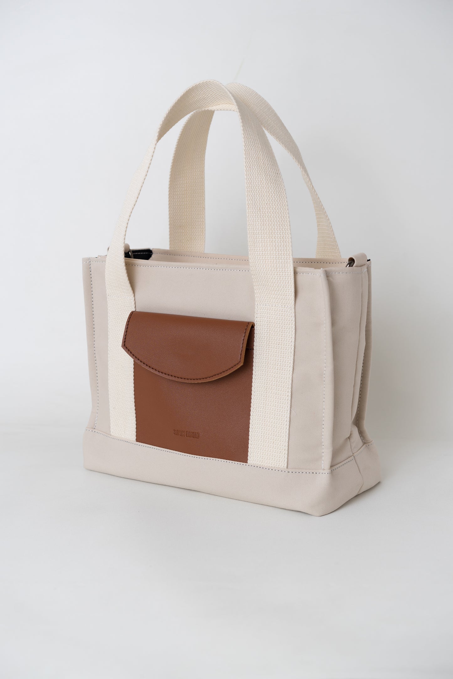 City Bag: Caramel (M)