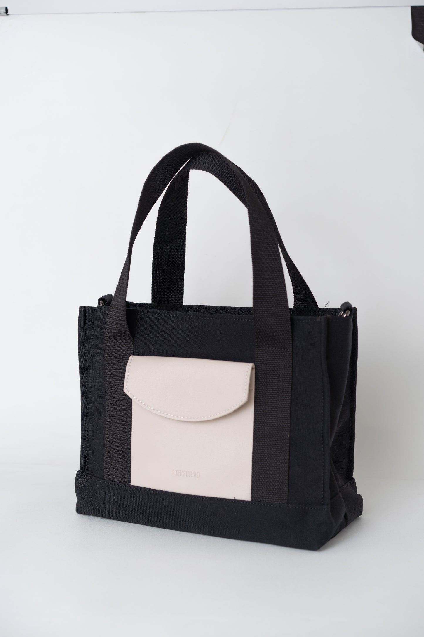 City Bag: Oreo (M)