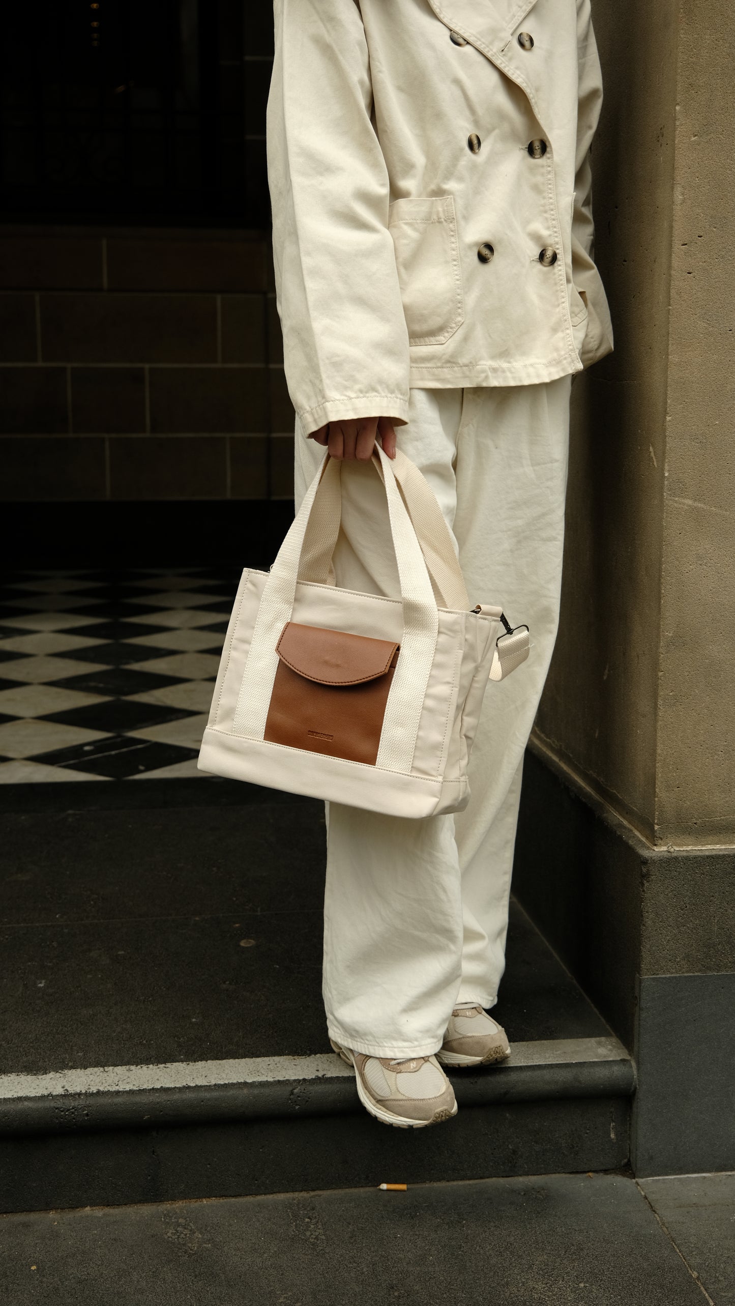 City Bag: Caramel (M)