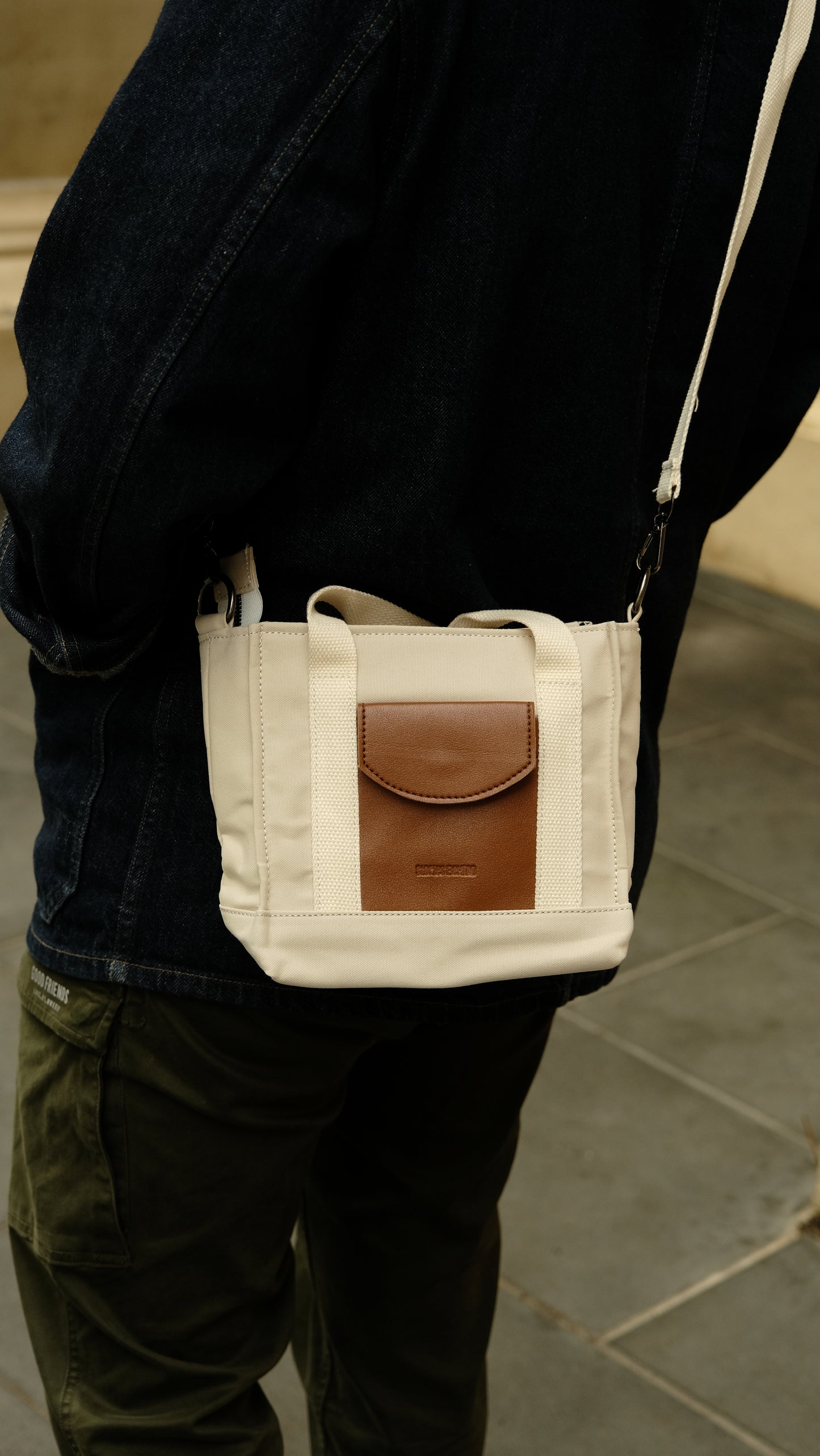 City Bag: Caramel (S)