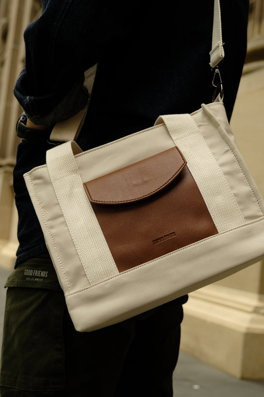 City Bag: Caramel (M)