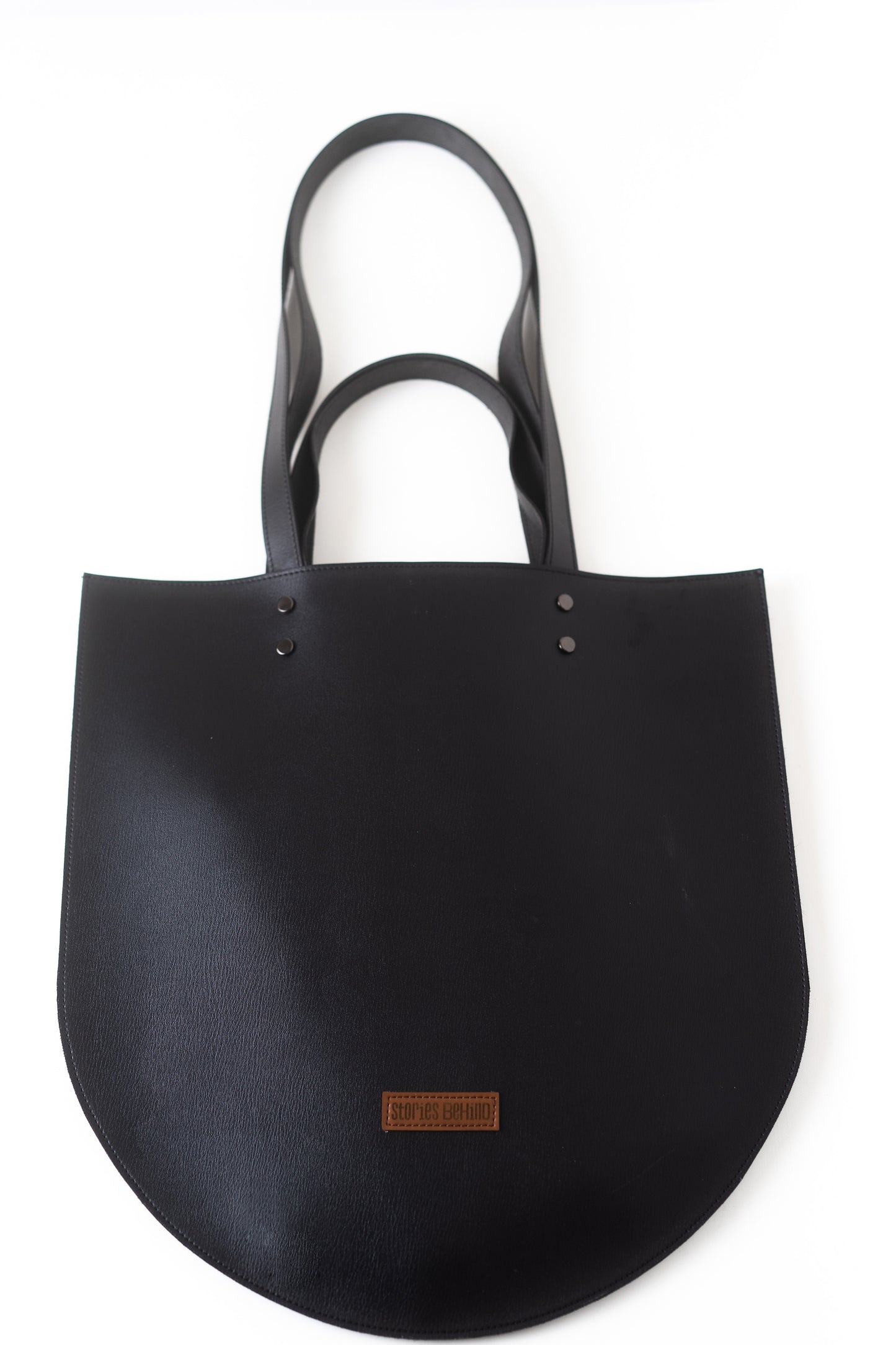 Curved Tote: Charcoal